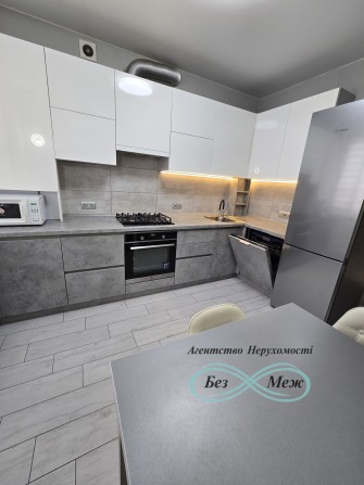 Оренда 2х кім. квартири в ЖК Софіївська Слобідка Вул.  Боголюбова 41 - фото 1