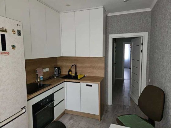 ЗАТИШНА 2к квартира ЖК "Новий Хотів" 2 поверх 48м ВІЛЬНА з 05.03 ГАЗ! Хотів