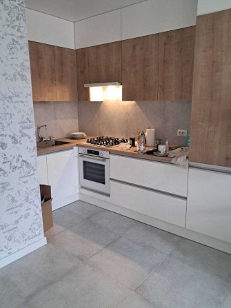 Оренда 1 кімнатної квартири ЖК Avalon Holiday вул Героїв Майдану 1 - фото 1