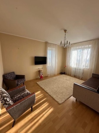 Здам 2х кімнатну квартиру в ЦЕНТРІ МІСТА - фото 1