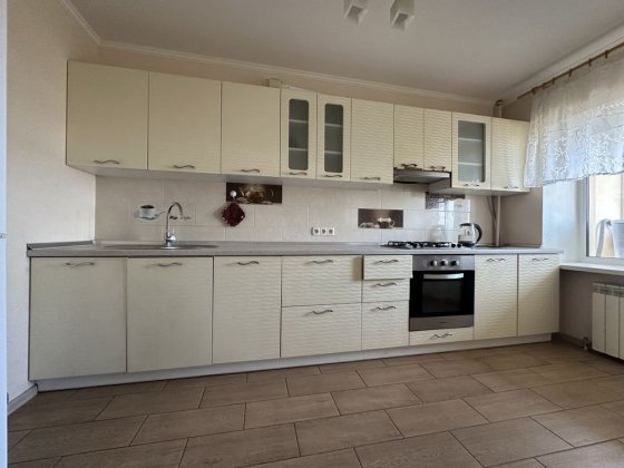 Сдам квартиру 2 ком. ул.Шевченко( центр) Борисполь