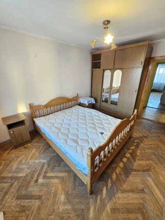 В районі центр.парку . В гарному житловому стані,інд.опалення. - фото 1