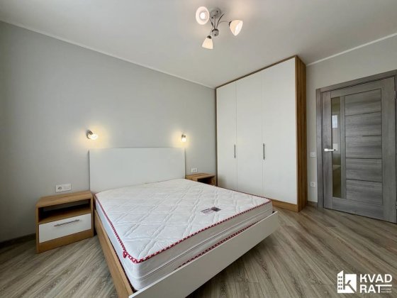 Простора 2км квартира вул.Карпатська Ивано-Франковск