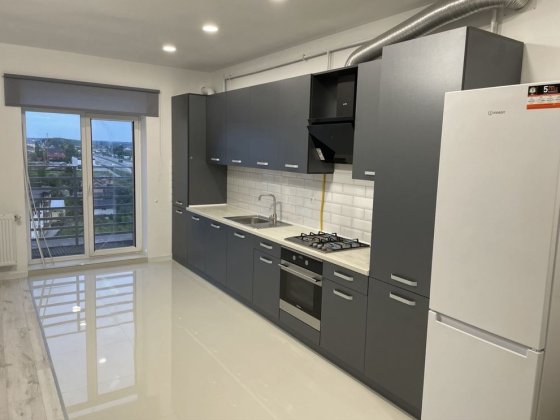 Оренда  Солонка 1 кімнатної квартири з кухнею студією від ВЛАСНИКА Малехів