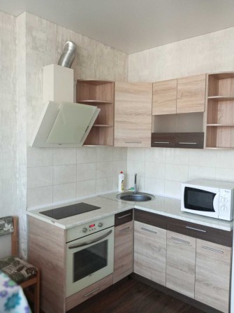 Сдам 1 комнатную квартиру в ЖК Маршал Сити - фото 1