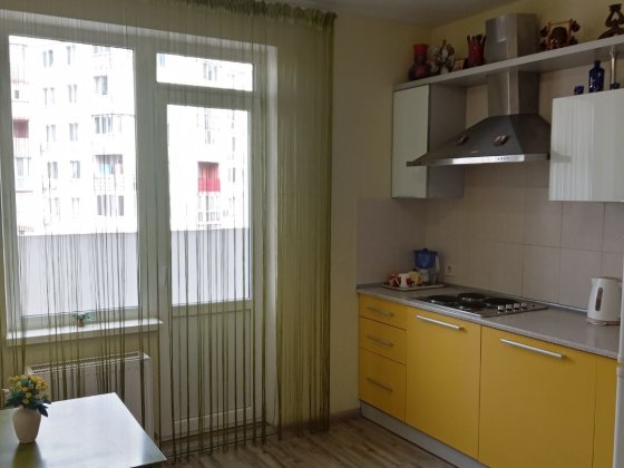 Радужный . Небесная сотня . Длительно. Без животных Лиманка