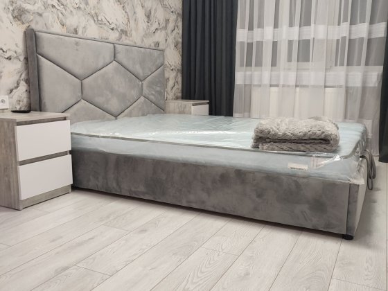 Аренда 1-но комнатная квартира с видом на море Золотая эра. Есть свет Крижанівка