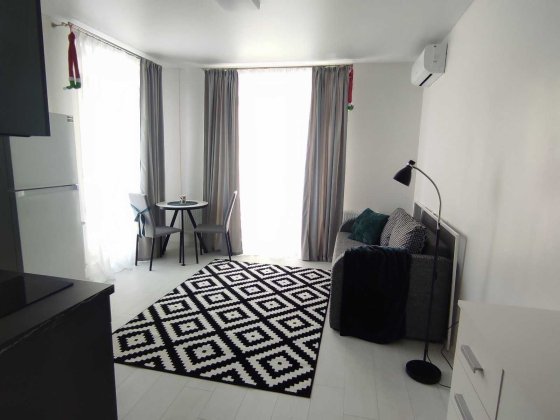 Сдам довгостроково квартиру завжди со світлом в ЖК Smart City Крижанівка