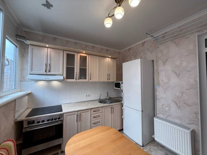 Аренда 2 комнатной в ЖК Радужный - фото 1