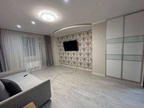 Сдам 1к квартиру ЖК Радужный Лиманка