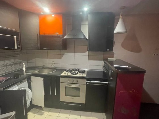 Власник.  Здам двокімнатну квартиру в районі зупинки 23 вересня Горбанівка