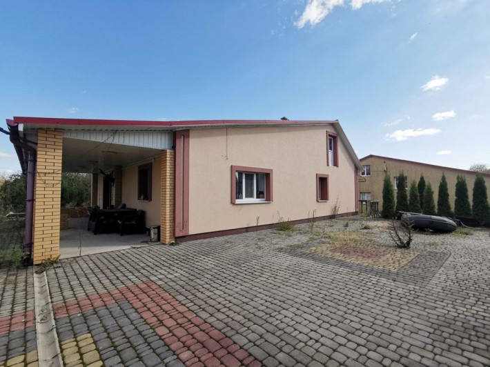 Оренда просторого будинку в Білій Криниці (100 м2) - фото 1