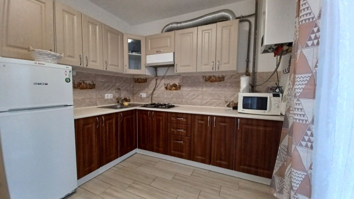 Оренда 1к квартири мельника 10 - фото 1