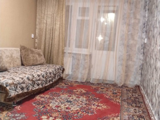 Сдаю 2-х кімнатну на Соцмісті на довготривалий  строк з технікою. Кривой Рог