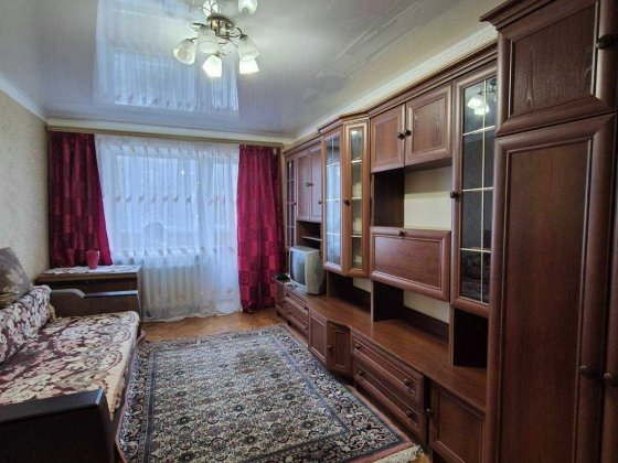 Оренда  1 кімнатна  квартира  9500 гривень Луцк