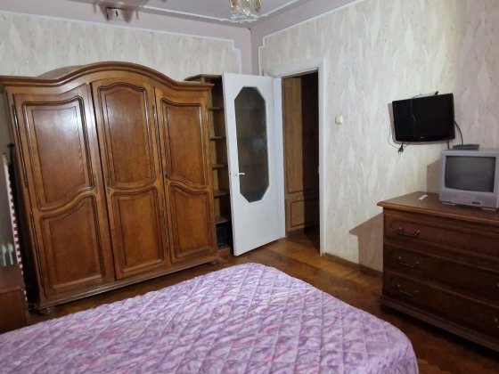 Оренда 2х кімнатна Кривбасівська пл Визволення Захисників України Кривий Ріг