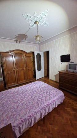 Оренда 2х кімнатна Кривбасівська пл Визволення Захисників України - фото 1