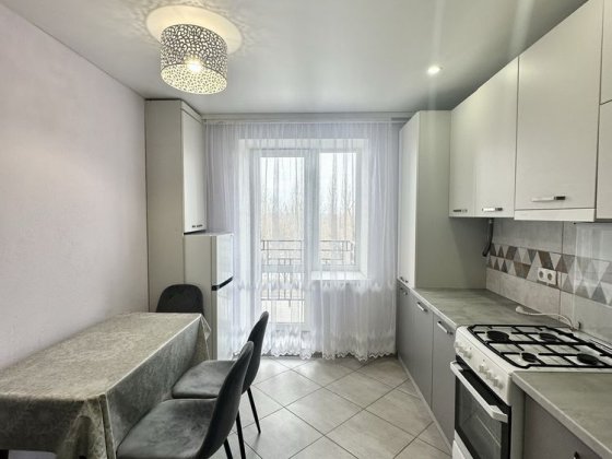 Оренда квартири в новобудові з автон.опаленням Луцк