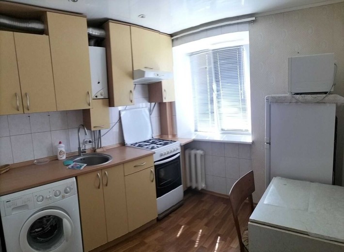 Зигіна. ТРЦ Київ 1к з меблями та технікою. Дуже тепло. - фото 1