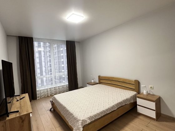 Фемелі Плаза 2-кімнатна Ивано-Франковск