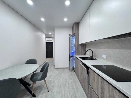 Без комісії! Перша здача  півторачки у Манхеттен , озеро Івано-Франківськ