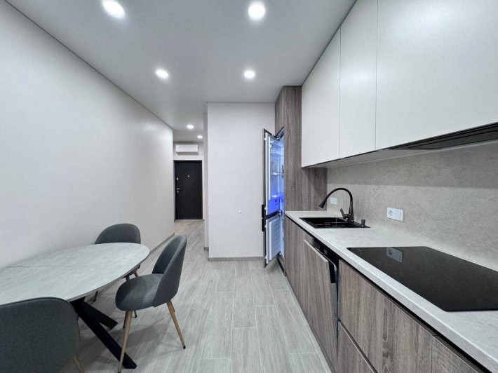 Без комісії! Перша здача  півторачки у Манхеттен , озеро - фото 1