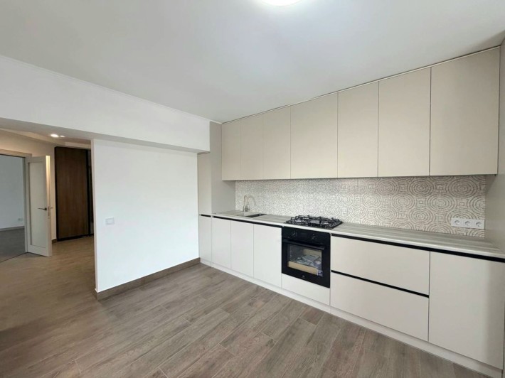 Оренда просторої 3к. квартири по вул.Глиняна - Бандери. - фото 1