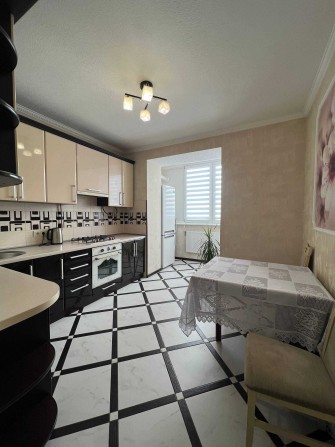 1 кімнатна в новобудові р-н МЕТРО - фото 1