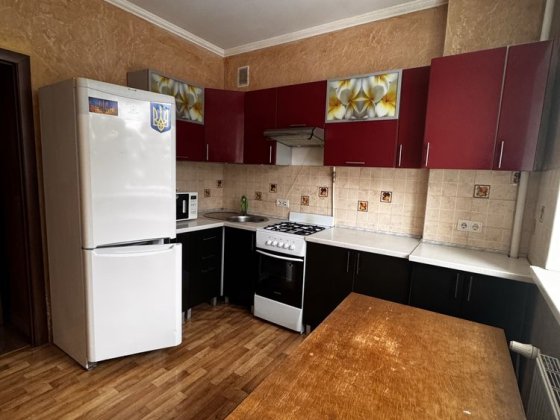 Оренда 2км квартири район 12школи Ровно