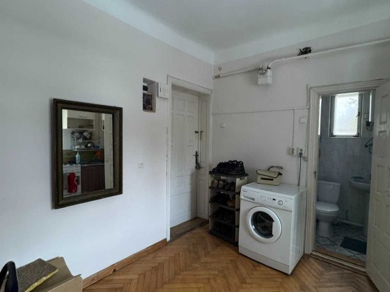 Здається 2 кімнатна квартира по вулиці Кутузова Черновцы