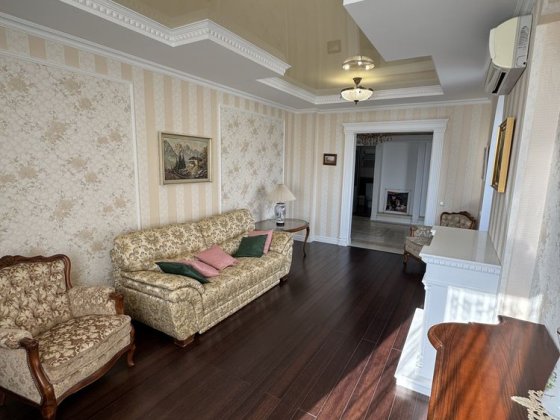 2 новобудова в районі Макдонадзу ТЦ Майдан Черновцы