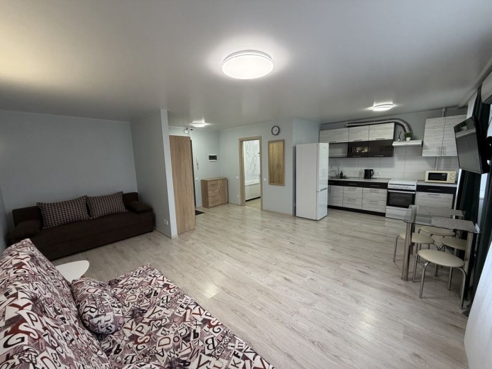 Квартира студія , самий центр, світло є, - фото 1