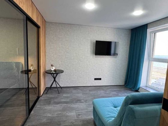 Стильна однокімнатна з чарівним видом ЖК Лагуна Черкассы