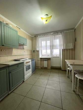 Довгострокова оренда 2-х кімнатної квартири по вул.Руставі. - фото 1