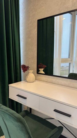 Велика видова ОДНОкімнатна квартира  біля набережною - фото 1