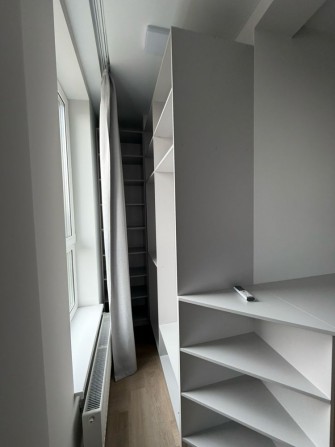 Оренда 2 к новобудови. Центр міста поруч . Будинок має закриту територ - фото 1