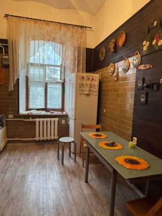 Аренда! 2-кімнатної СТАЛІНКИ - фото 1