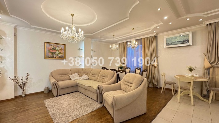 Оренда 3 кімн.кв., вул. Івана Франка, район стадіону Авангард. - фото 1