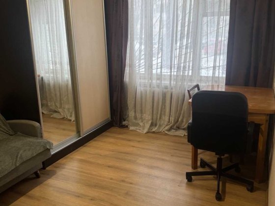 Сдаю квартиру поруч метро Дорогожичи,Сирец. Киев