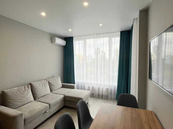 Оренда 2-кім квартири (2 спальні) ЖК Комфорт Таун, вул. Березнева, 12 Киев