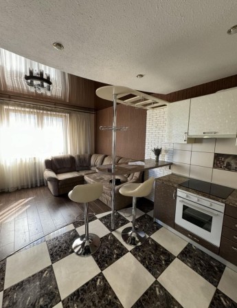 Оренда двокімнатної квартири в ЖК біля Дніпра - фото 1