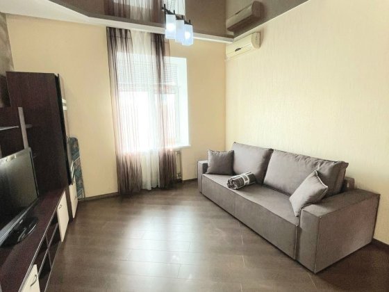 1к пр.Яворницкого 113, можно с небольшим животным Днепр