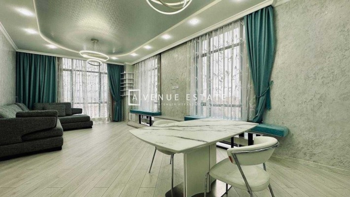 Оренда 4кім. кв 136м2 Park Avenue VIP вул. Деміївська 29 - фото 1