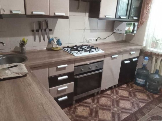 Сдам 2к Киргизька район 12 квартала не доезжая до Терры Днепр