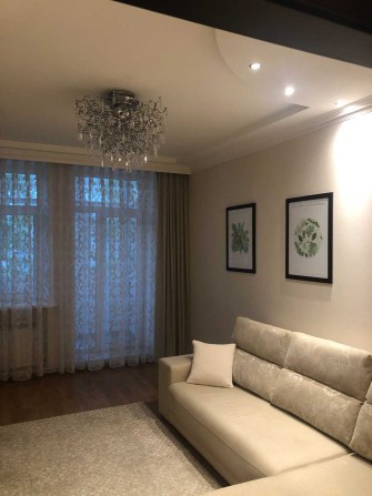 Сдам в аренду 2 комнатную квартиру в самом  ценрте. 70 м2. Днепр - фото 1