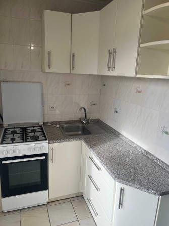 Оренда 1-кв. Без% Центр (Свiтло завжди) Жилянська 76. - фото 1