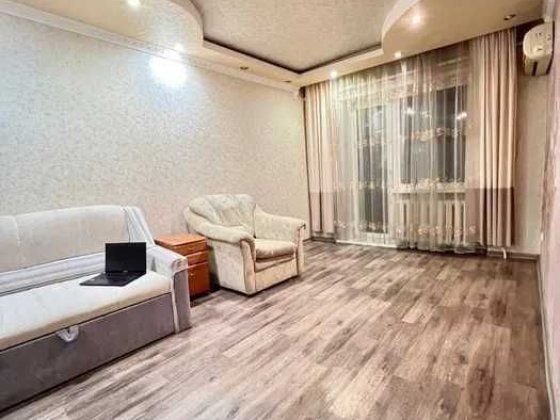 Оренда 1-кімнатної квартири  Гагаріна 99 , Є ГАЗ Днепр