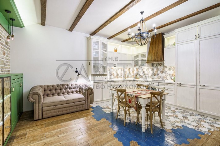 Аренда дизайнерской 3-комнатной квартиры в Бульвар Фонтанов 8 этаж - фото 1