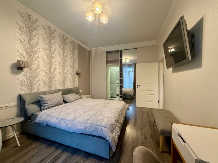 БЕЗ КОМІСІЇ Лесі Українки 4 бульв. Дизайнерський ремонт Центр Басейна - фото 1