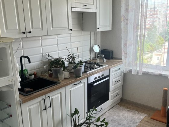 Сдам 2х ком.кв. на Песках Запоріжжя